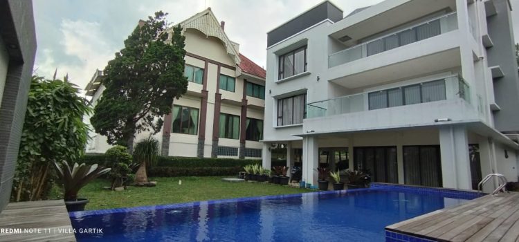 Villa Elvilla 5 Kamar | Private Pool