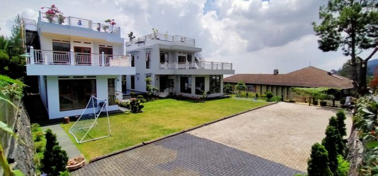 Villa Qimos Istana Bunga